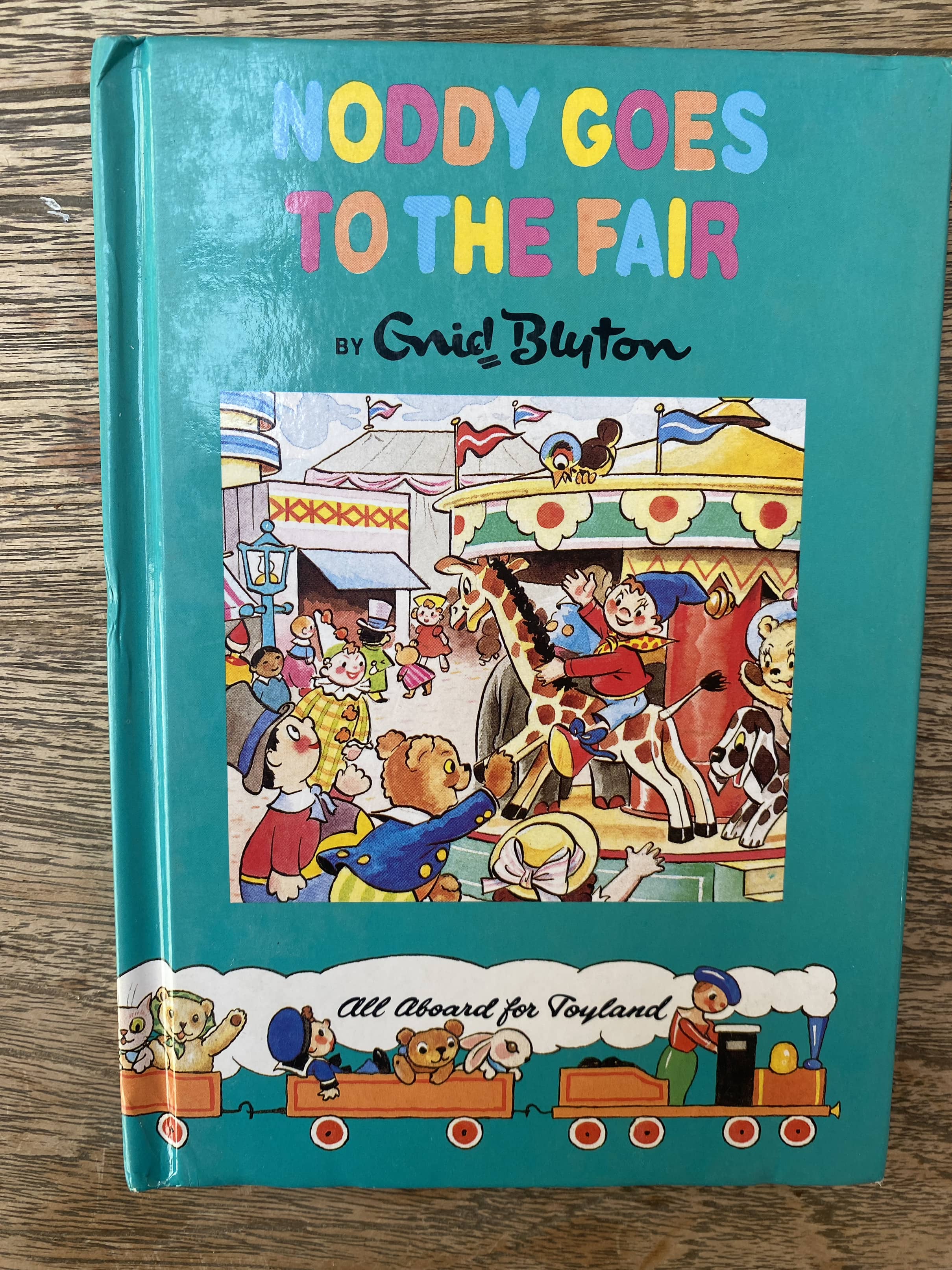 Noddy Goes to the Fair - Enid Blyton