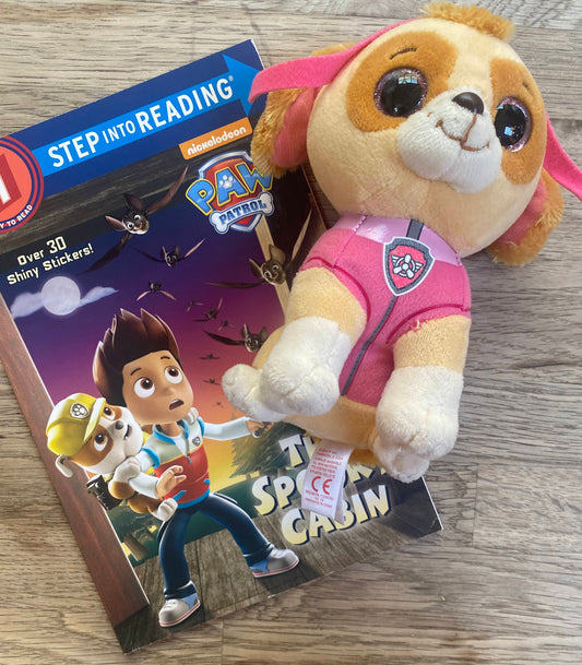 Paw Patrol - The Spooky Cabin - Paw Patrol Step Into Reading - Stickers Included! + DOG