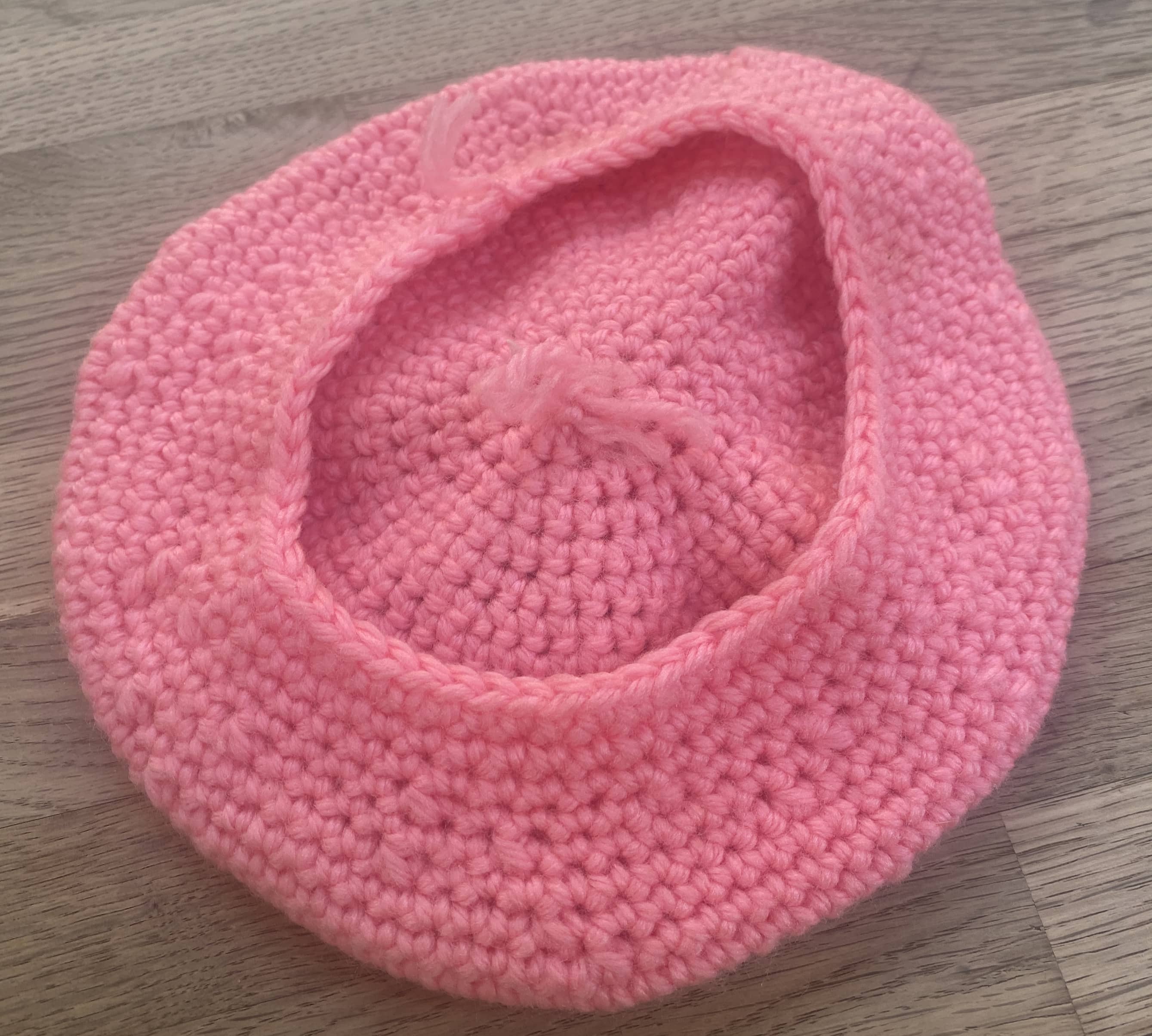 Pink Beret (Pre-Loved) Small child