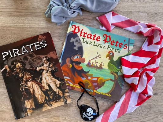 Pirates Pack - 2 books included
