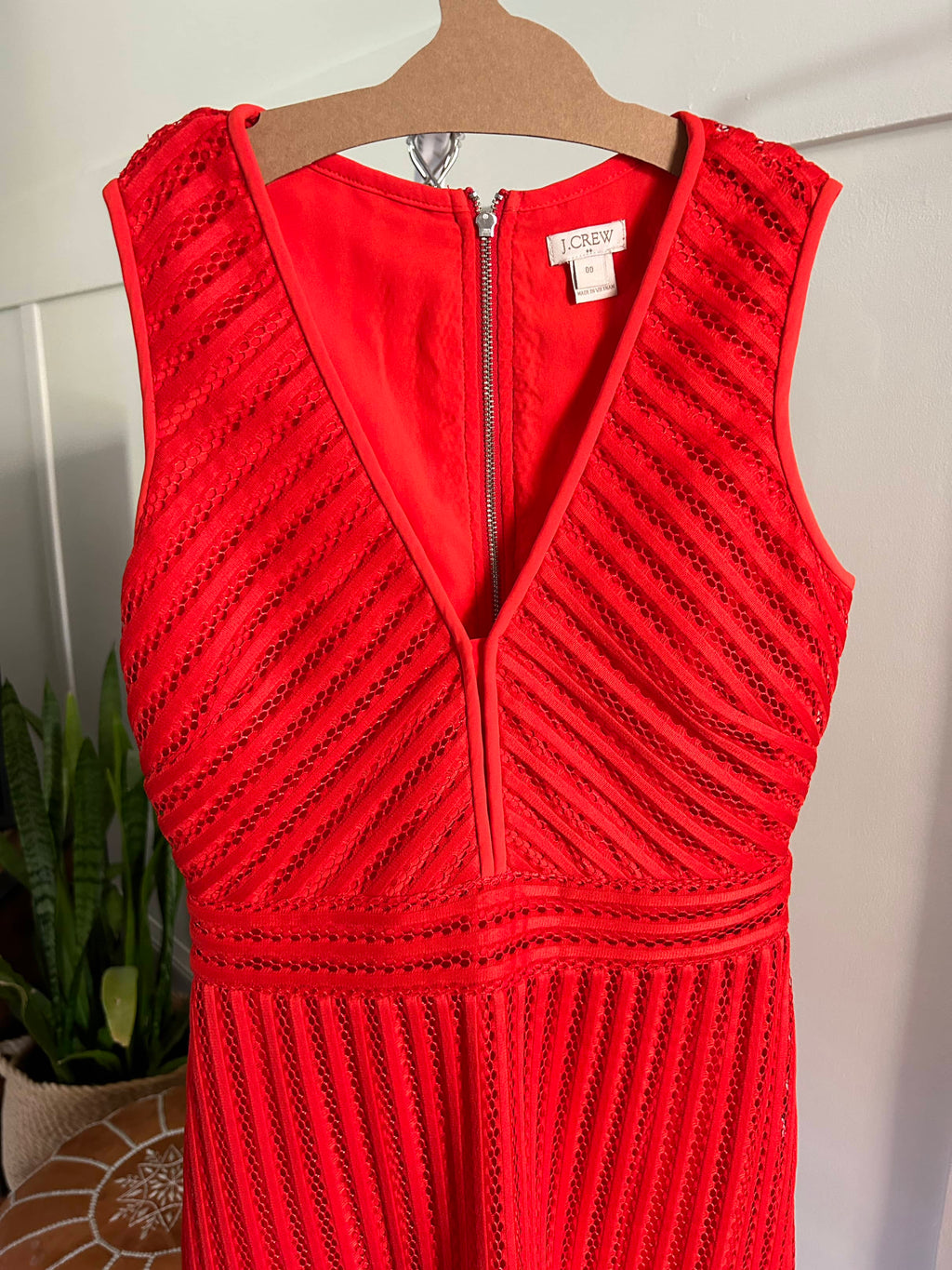 J-Crew Red Eyelet Dress (Pre-Loved) Size 00 Adult - J-Crew