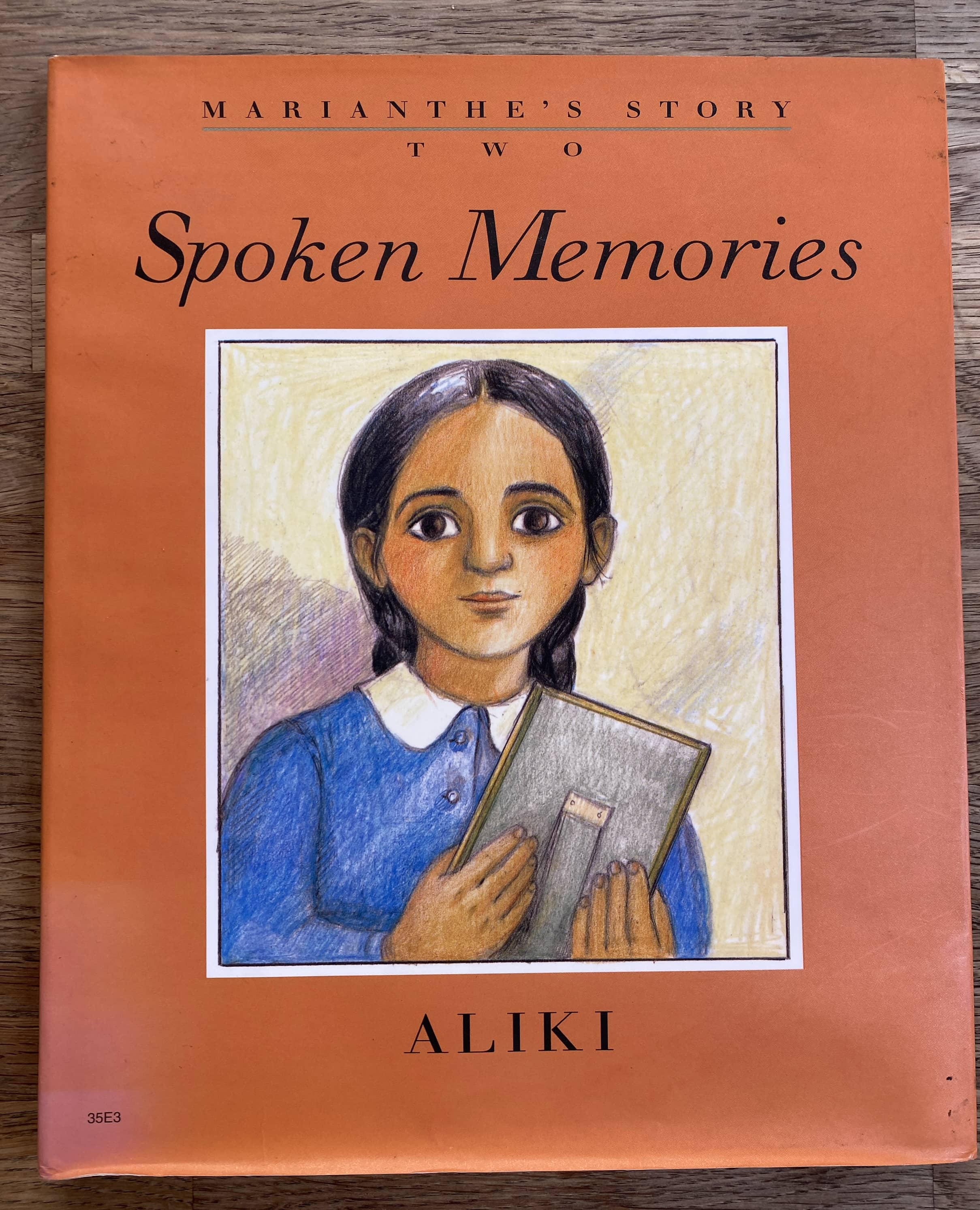 Marianthe's Story - Painted Words - Spoken Memories - Aliki - (2 stories in one book)