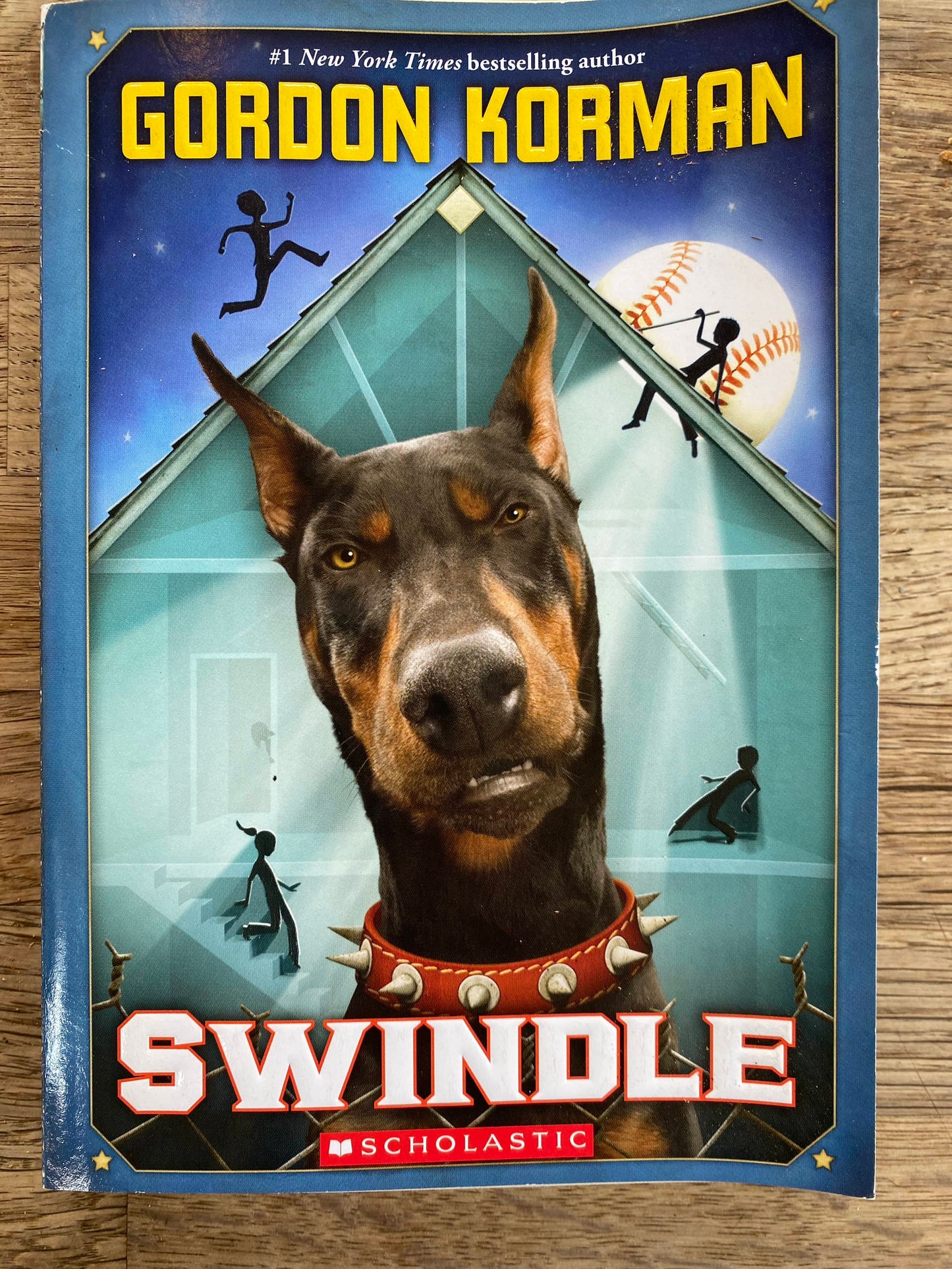 Swindle - Gordon Korman